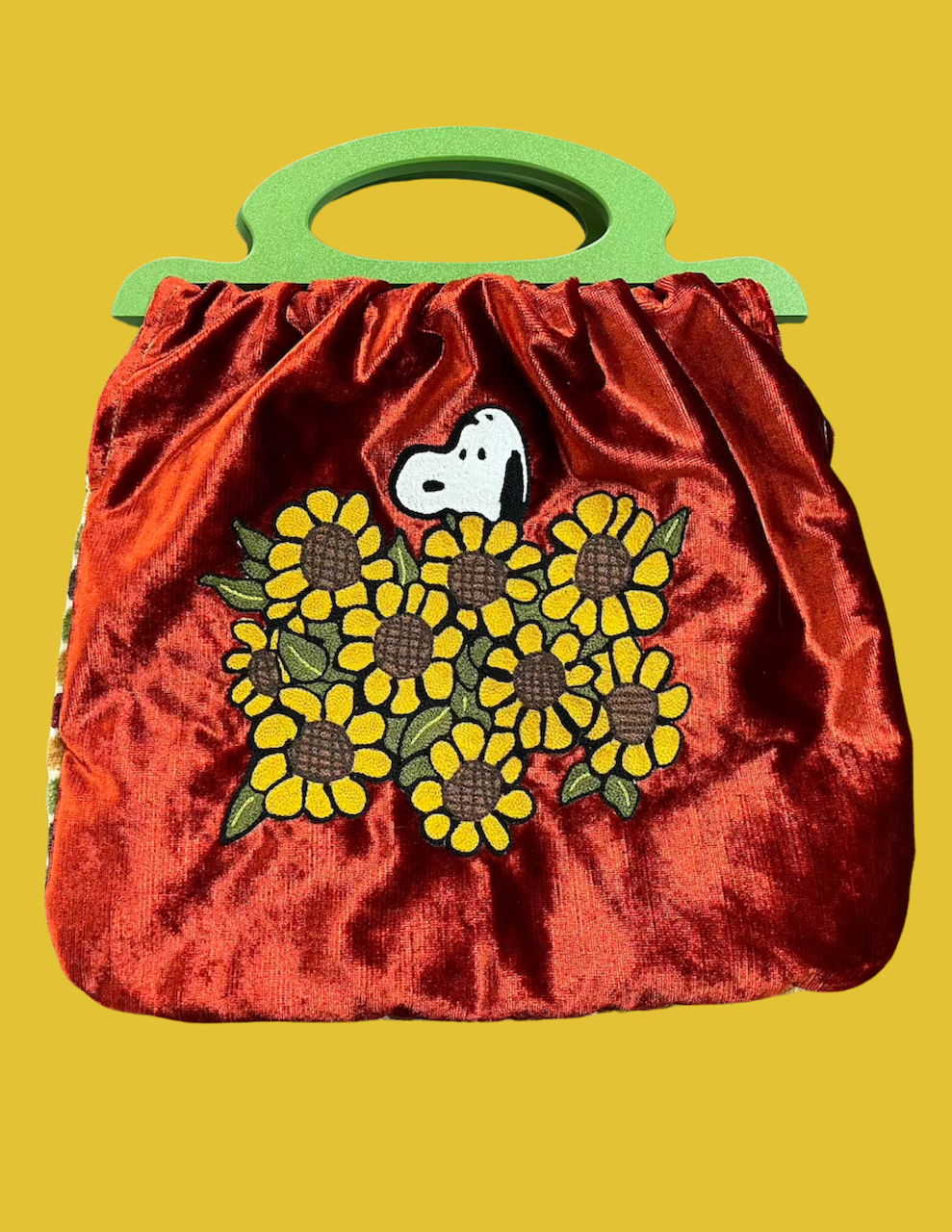 "Daisy a Day 2" Snoopy One of a kind chainstitched purse