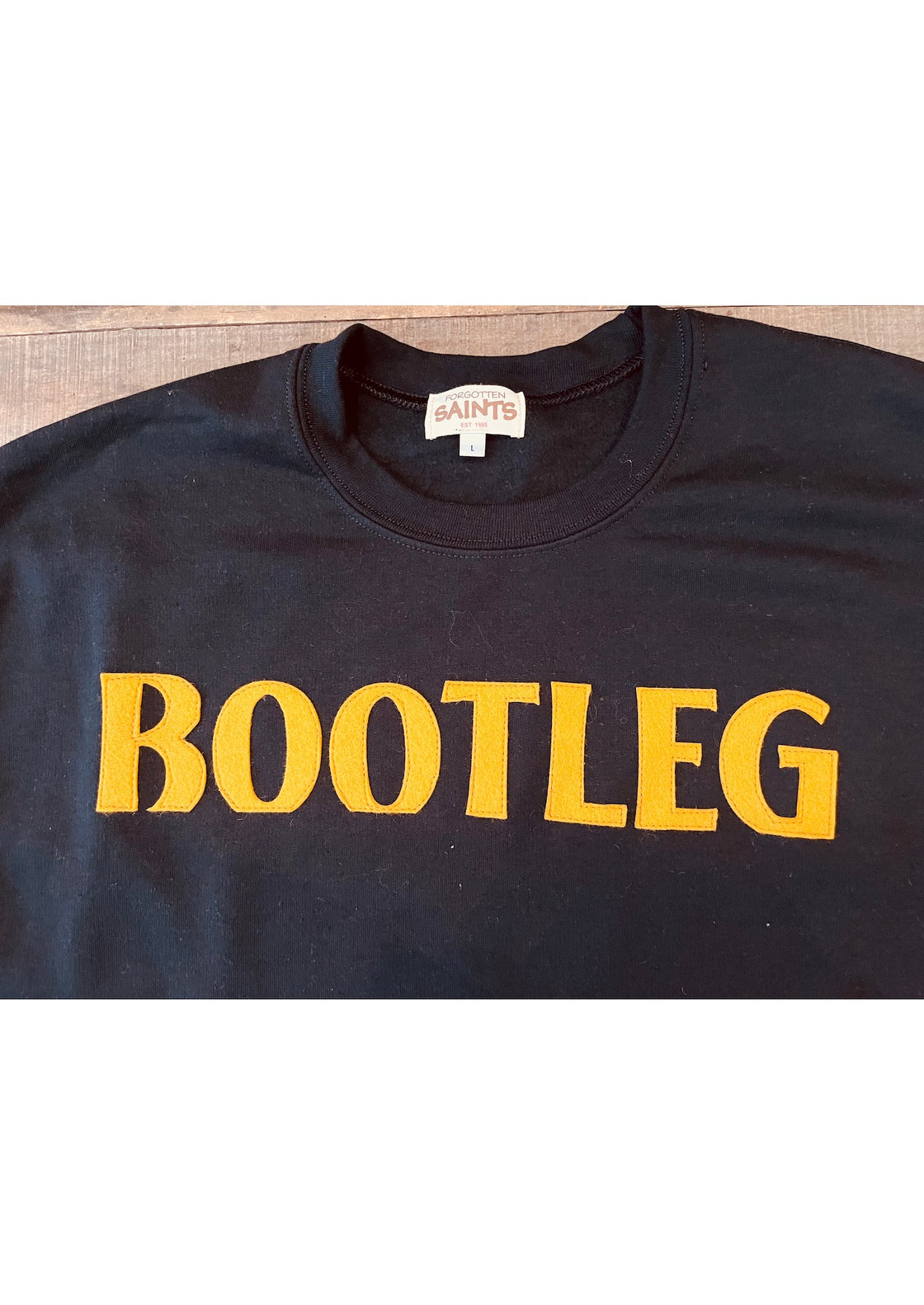 "Bootleg" Crewneck Sweatshirt with felt lettering